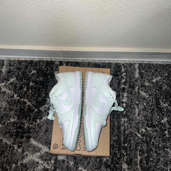 Nike dunks - Picture 4 of 5